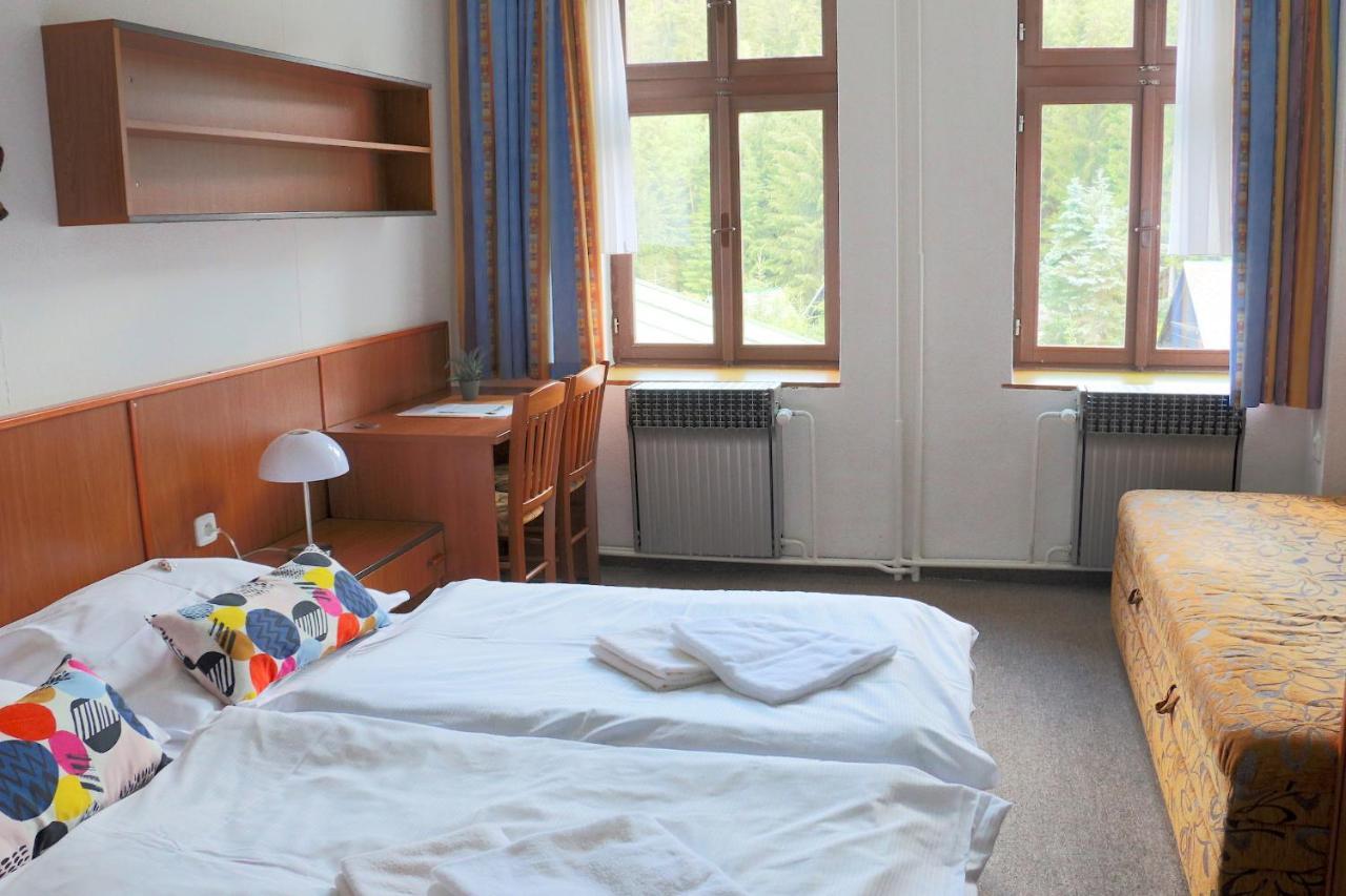 Hotel Maredis Kořenov Camera foto