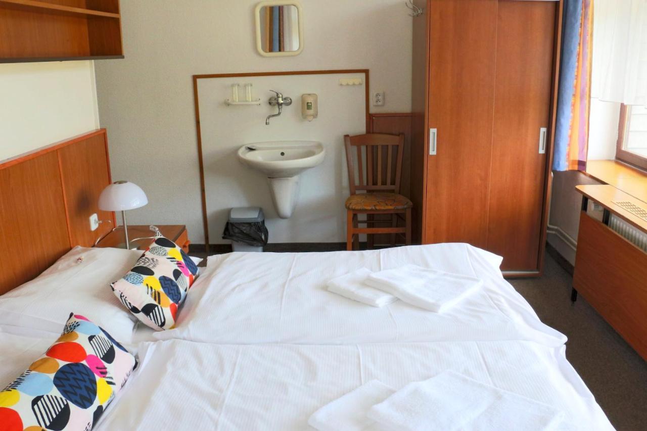 Hotel Maredis Kořenov Esterno foto