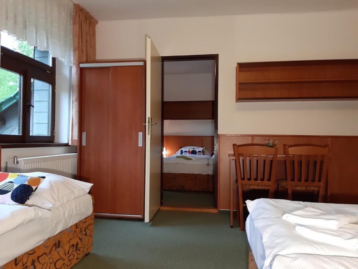 Hotel Maredis Kořenov Camera foto