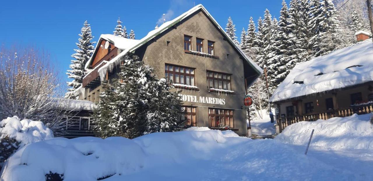Hotel Maredis Kořenov Esterno foto