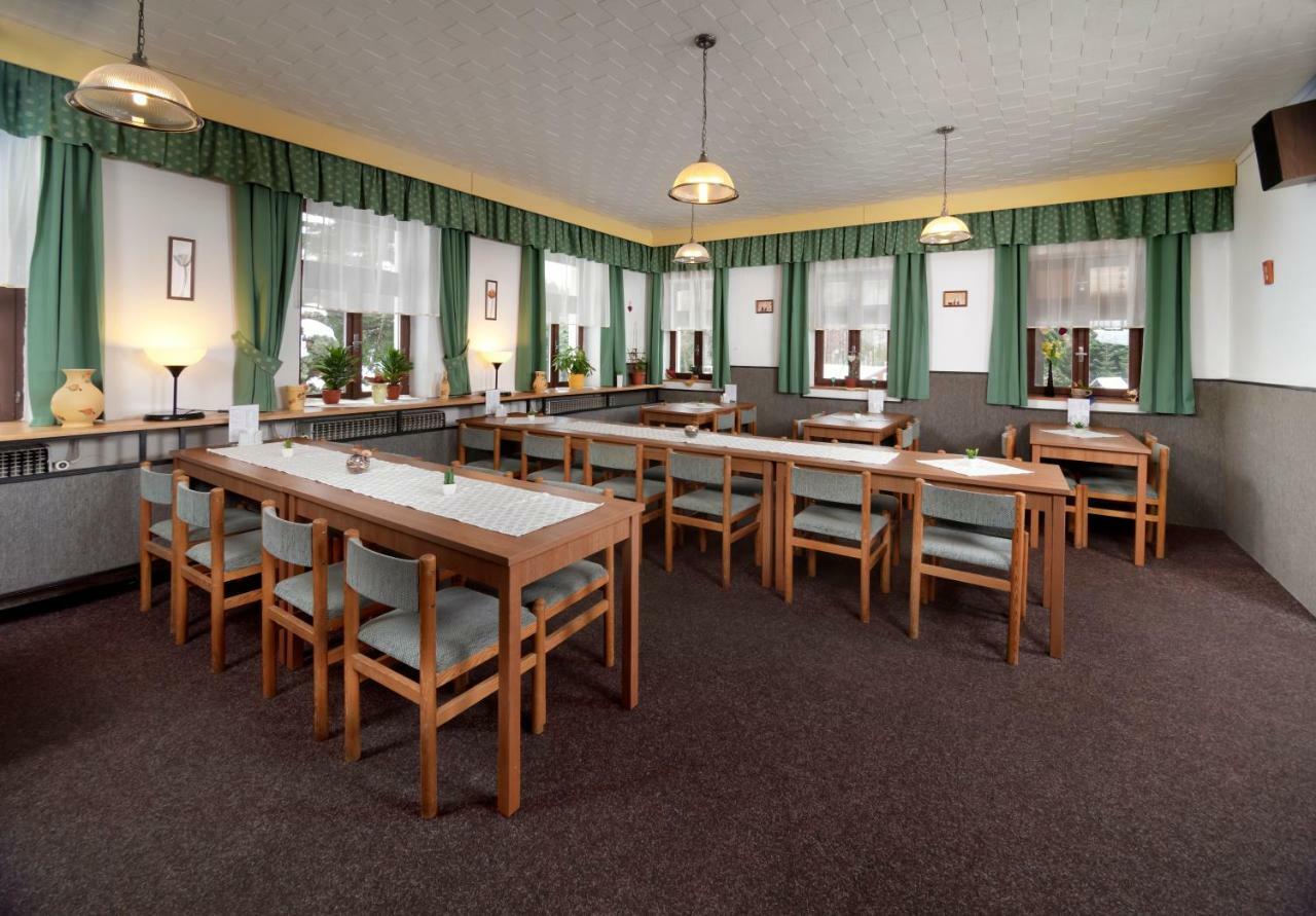 Hotel Maredis Kořenov Esterno foto